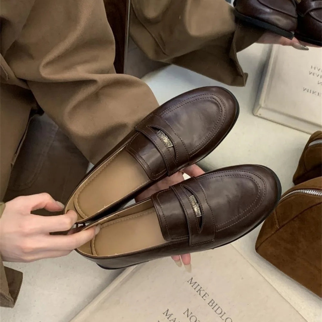 Womens Dress Shoes With A Round Toe Soft Sole And A Chic Comfortable Loafer Design