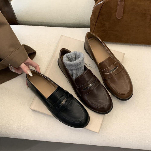 Womens Dress Shoes With A Round Toe Soft Sole And A Chic Comfortable Loafer Design